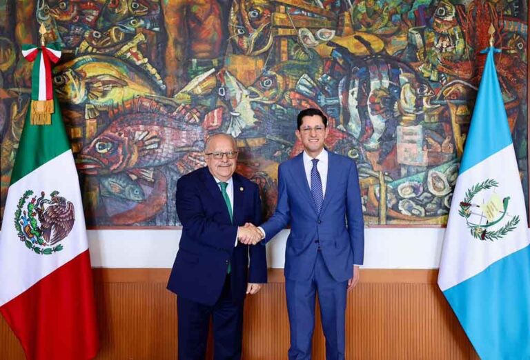 México y Guatemala acuerdan plan de seguridad y conectividad para 2027